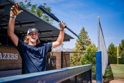 2023 Easton Encore Hybrid (-3) BBCOR Baseball Bat: BB23EN -Apparel Store 08032022 Easton SuperShoot 58 1