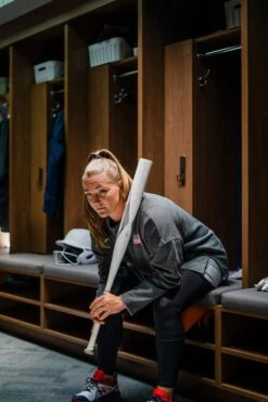 2023 Easton Ghost Unlimited (-9) Fastpitch Softball Bat: FP23GHUL9 16 2023 Easton Ghost Unlimited (-9) Fastpitch Softball Bat: FP23GHUL9 -Apparel Store MILE44 RG 03384