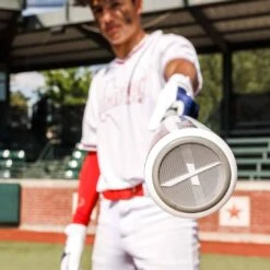 Marucci CATX (-3) BBCOR Baseball Bat: MCBCX 8 Marucci CATX (-3) BBCOR Baseball Bat: MCBCX -Apparel Store Marucci CATX 3 BBCOR Baseball Bat MCBCX Lifestyle 1