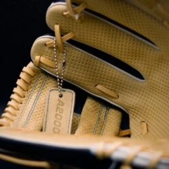 2023 Wilson A2000 South Region SM 11.5" Spin Control Infield Baseball Glove: WBW101301115 -Apparel Store WBW101301115 11