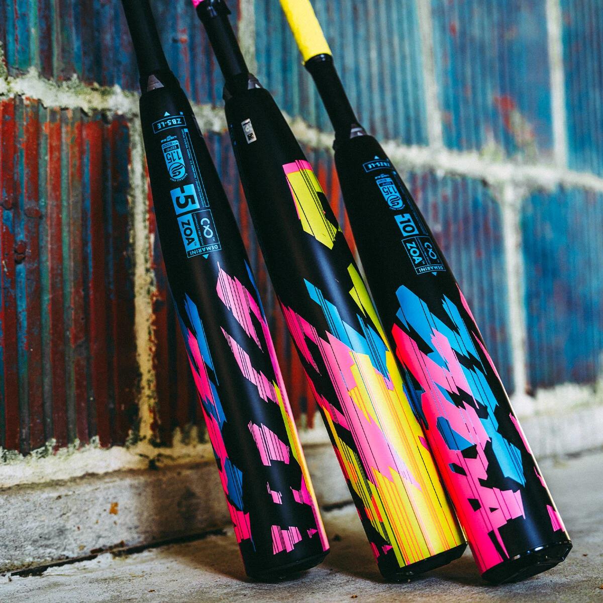 2022 DeMarini Zoa Glitch (-10) USSSA Baseball Bat: WBD2355010 5 2022 DeMarini Zoa Glitch (-10) USSSA Baseball Bat: WBD2355010 - Image 4